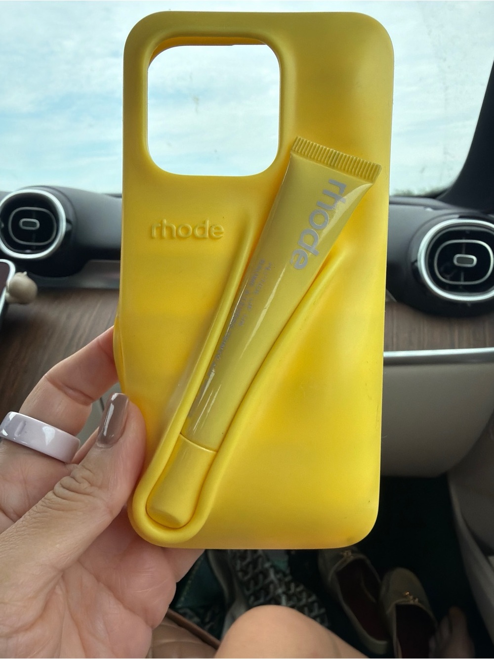 Rhode Lemontini Lip Case & Treatment Bundle (iPhone 16 Pro)